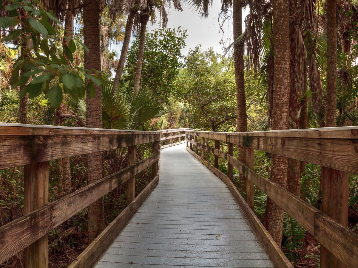 Walkway through Manatee Park in Fort Myers, Florida